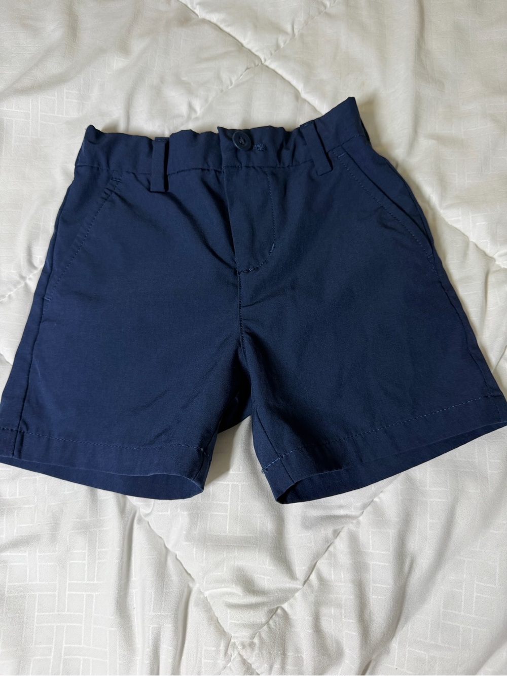 Vineyard Vines Navy Kids performance Shorts